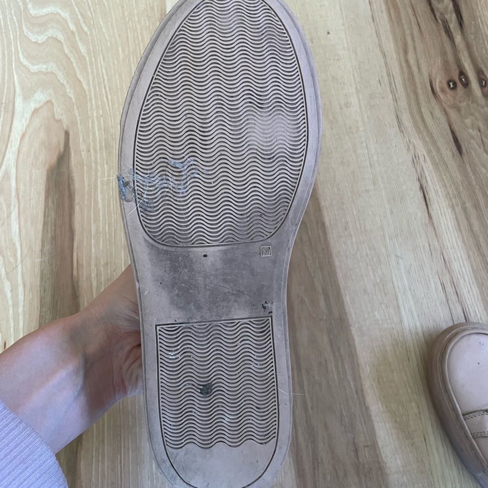 Common Project Pink/Salmon Color Used - image 8